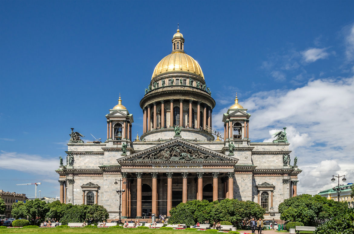 Saint_Isaacs_Cathedral_in_SPB