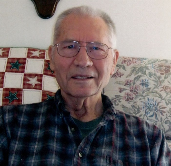 Umpstead, Lee O.; 87,  of Auburn Hills