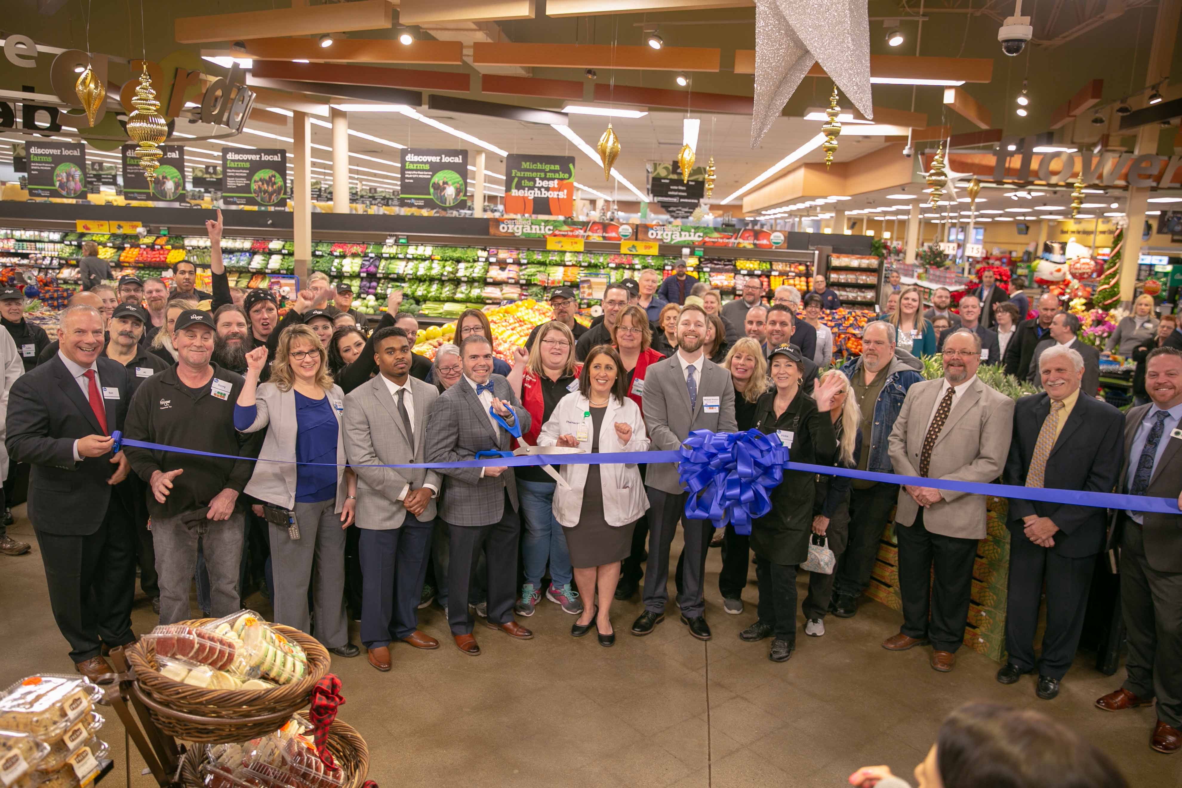 Orion Township Kroger Grand ReOpening_Ribbon cutting