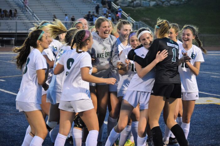 Lake Orion comes from behind to defeat Oxford on the pitch