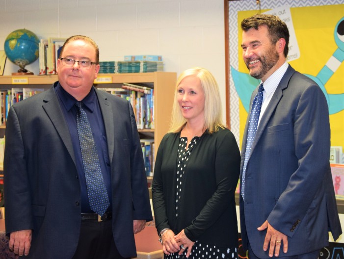 State Superintendent visits award-winning library at Carpenter