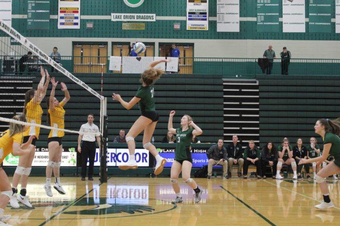 Dragon volleyball finishes league play 5-2