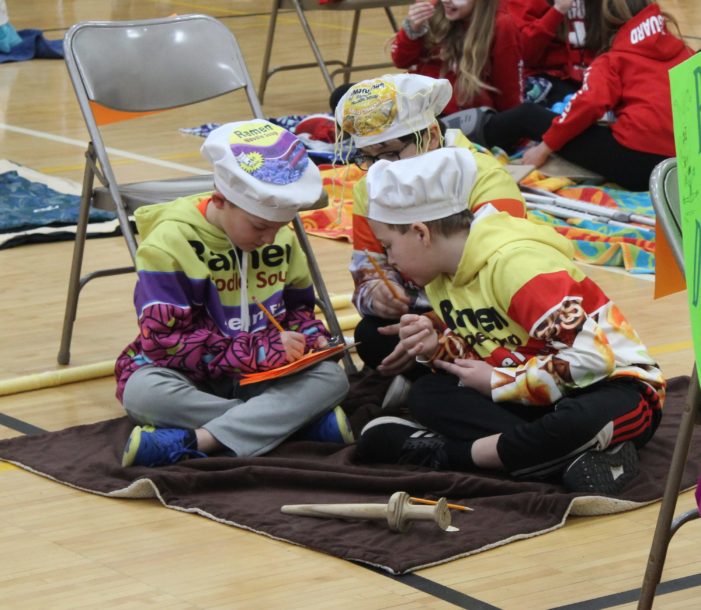 Lake Orion 5th-graders face off in annual Battle of the Books
