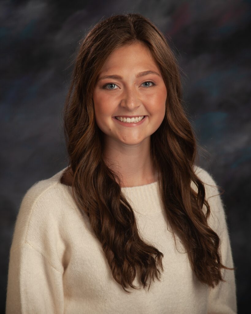 LOHS Senior of the Week — Sophie Novak | Lake Orion Review