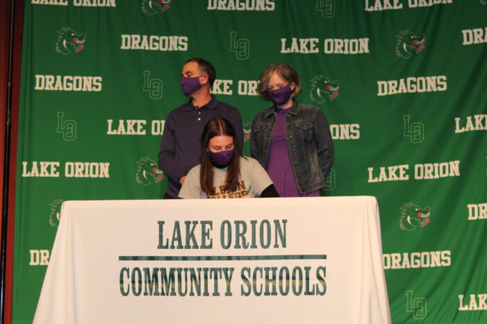 LOHS student-athletes sign college letters of intent