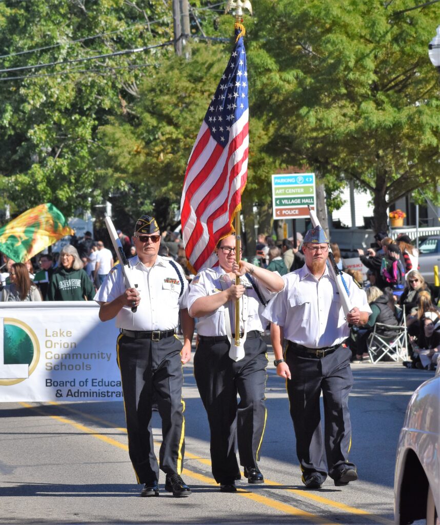 Lake Orion parade kicks off a week of activities Lake