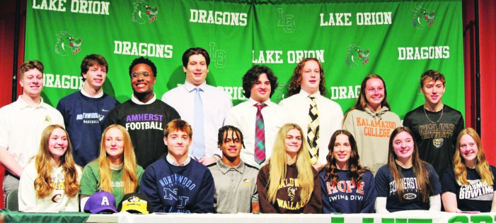 Sixteen Dragon student-athletes sign letters of intent to play college sports