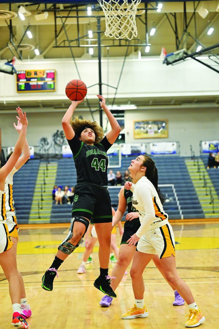 Dragons fall to wolves 60-48 in OAA match-up