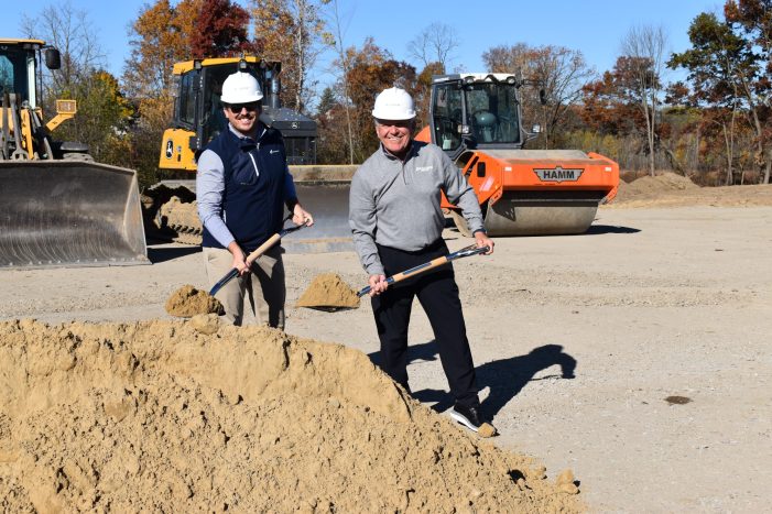 Skalnek Ford to build a new dealership on M-24