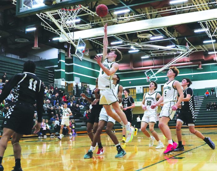 Lake Orion boys basketball wins back-and-forth final quarter against Troy