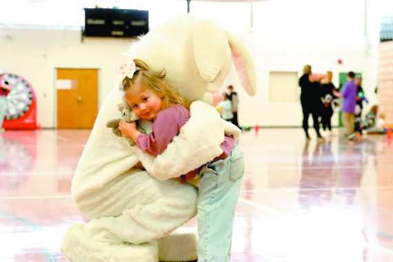Egg-stravaganza at the AU Foundation Easter egg hunt