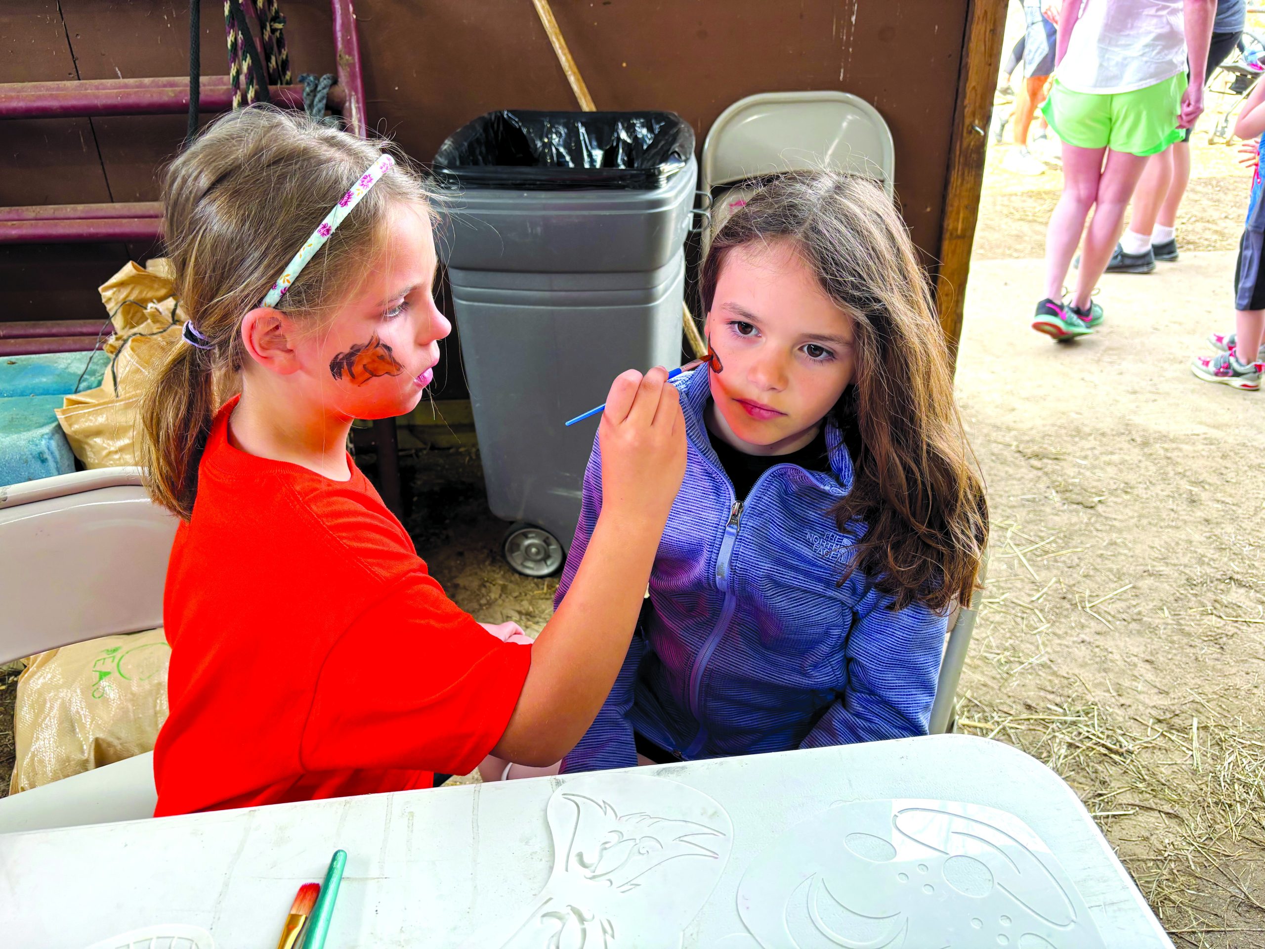 PEAS face painting
